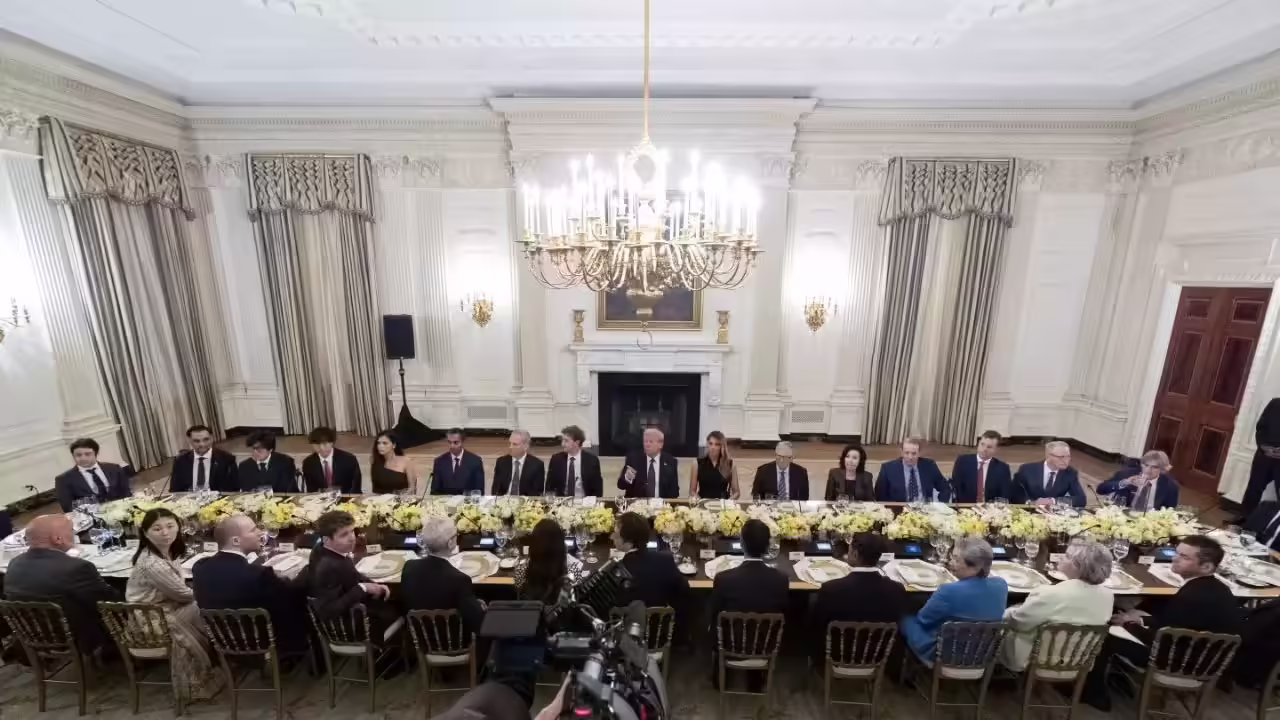 Trump Bertemu Raksasa Teknologi, Membahas AI
