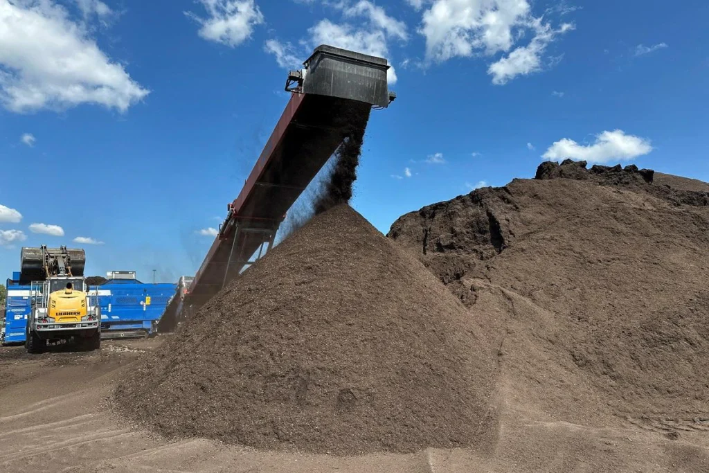 New York, Food Waste, Black Gold, Compost, Environment