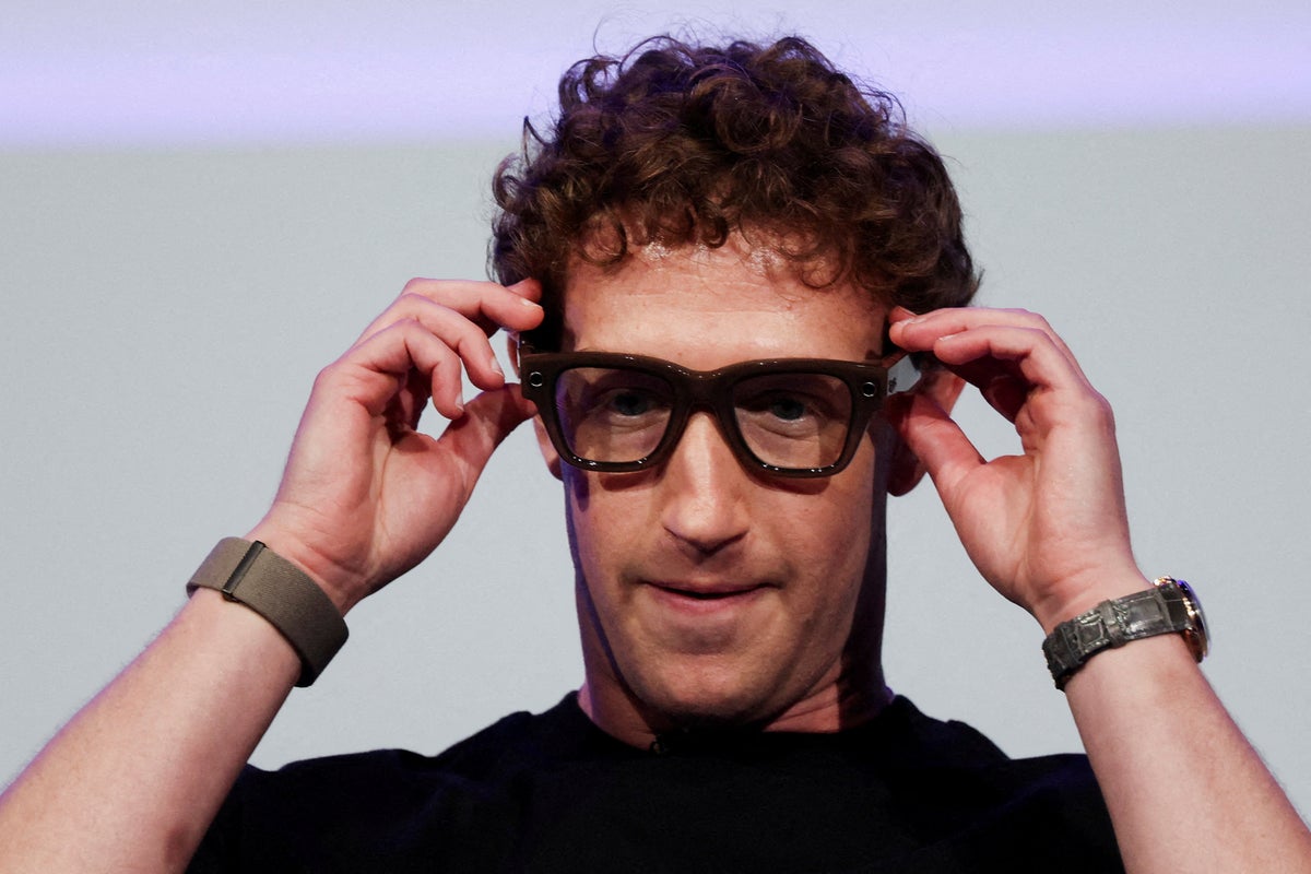 Mark Zuckerberg Chooses $585,000 Watch Prototype