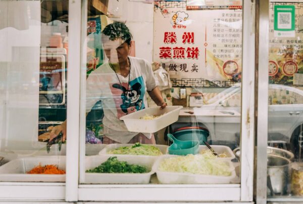 China’s Economy Slows, Pressure on Beijing Mounts
