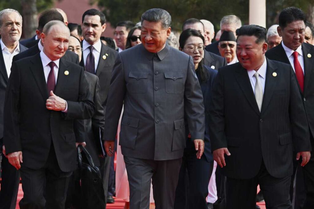 Xi, Putin, Kim Attend Beijing Parade