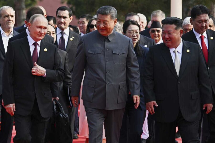 Xi, Putin, Kim Attend Beijing Parade